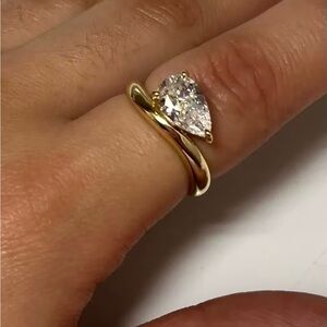 Real gold moissanite ring